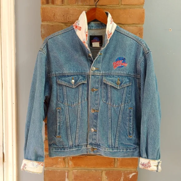 Vintage 90's Planet Hollywood denim jacket, unisex size small (fits large) - Picture 5 of 16